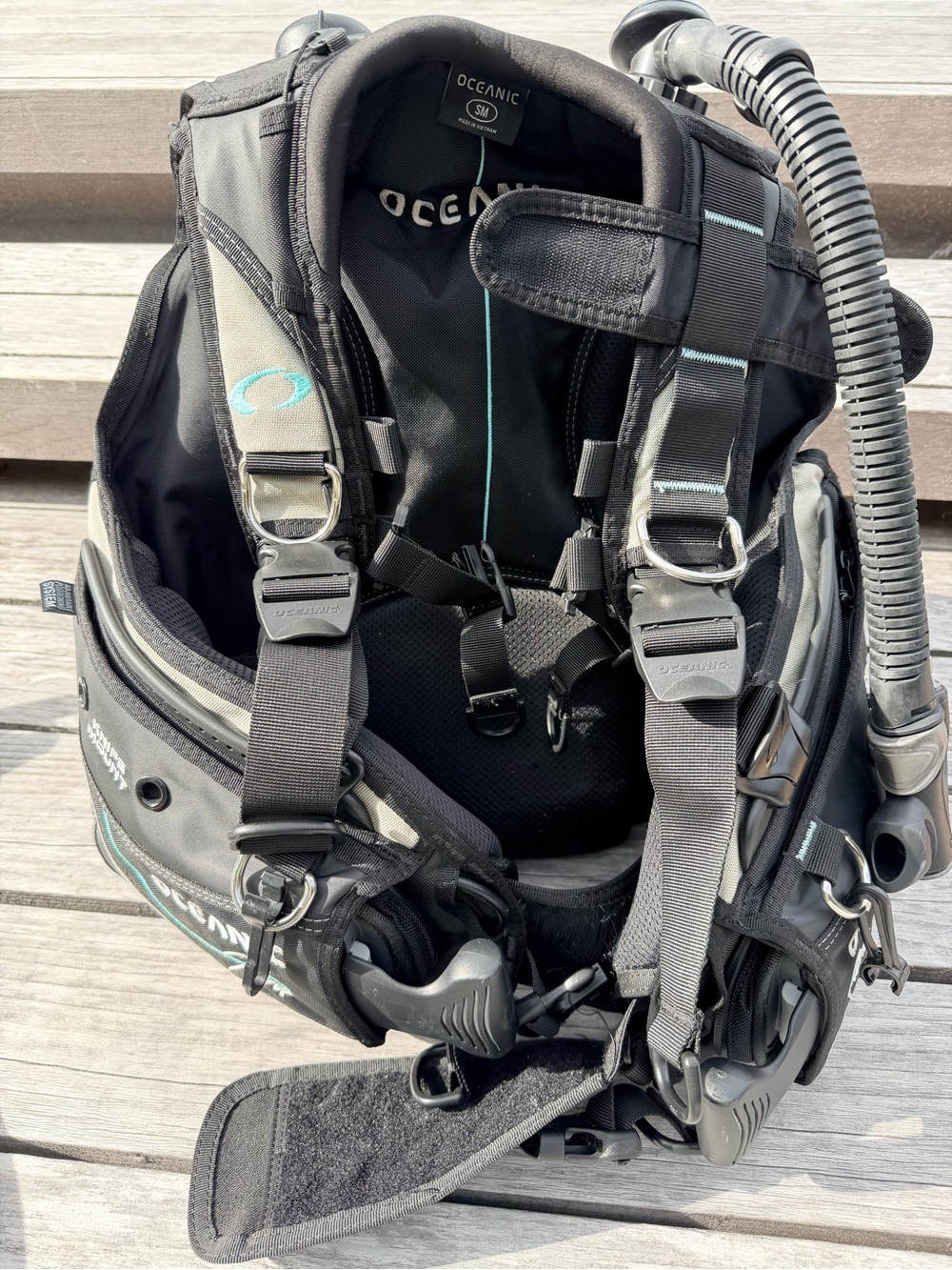 Oceanic Hera Black & Mint Scuba BCD